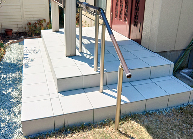 タイル貼り替え工事