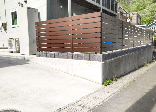 目隠しフェンス　施工後
